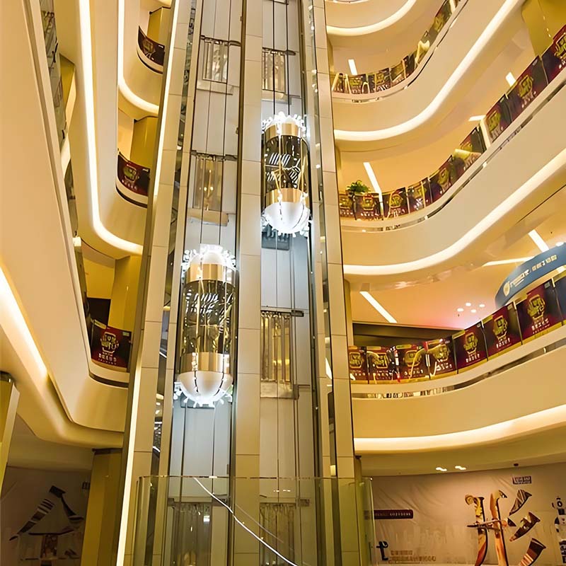 Observation Elevator Scene2