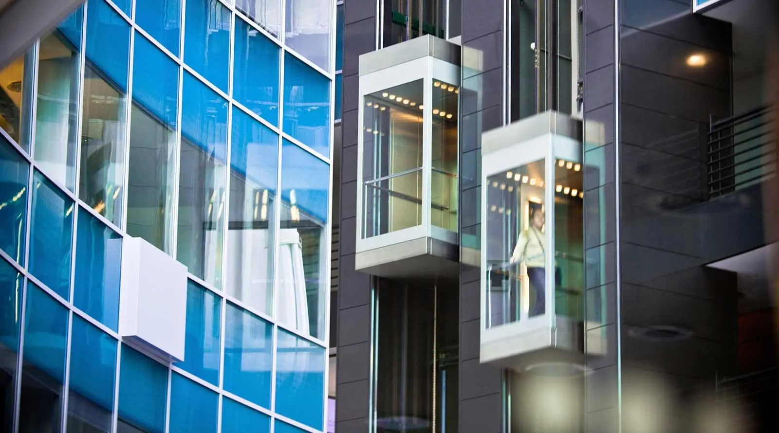 Modern Glass Elevator2